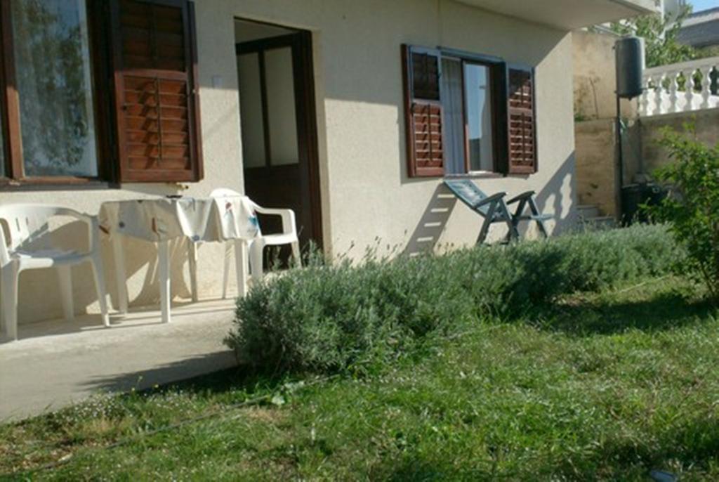 Apartment Danijela Senj  Exterior foto